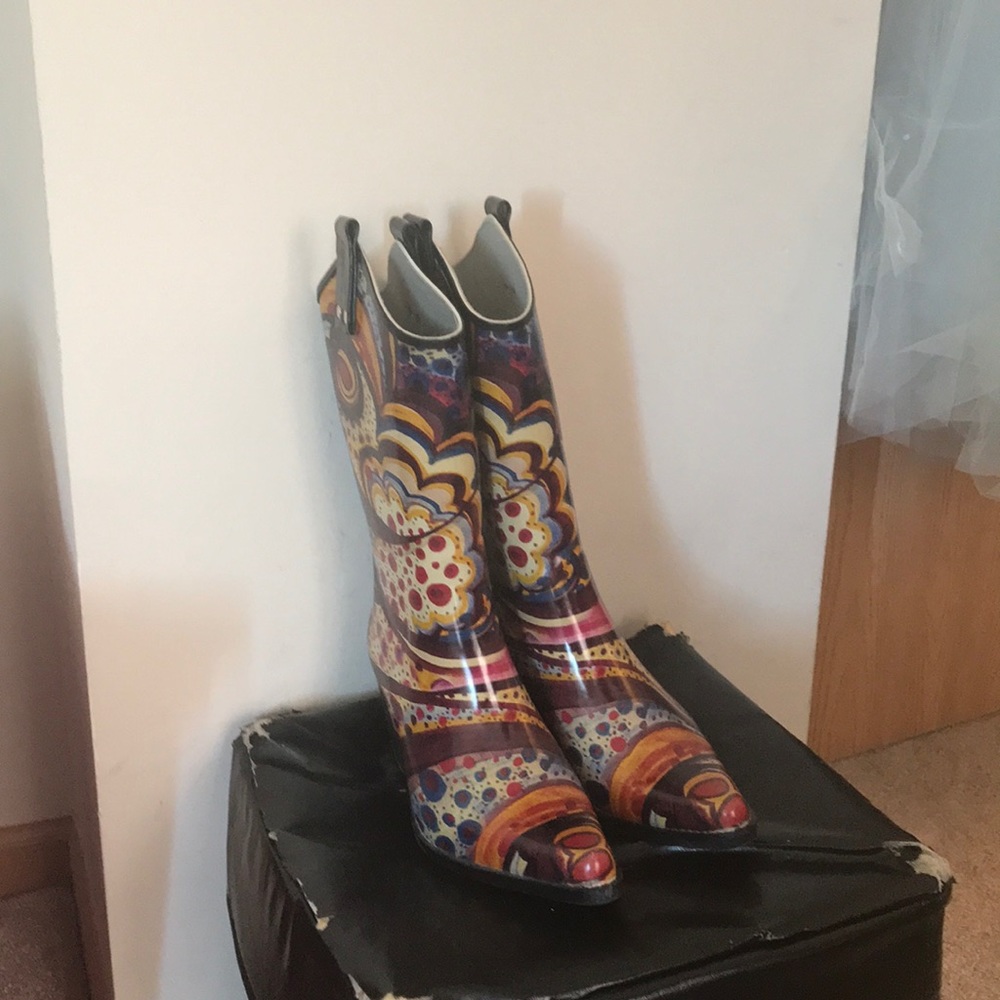 Nomad woman’s rain boots